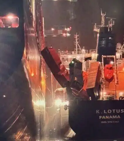 A 23,000 TEU container ship collapsed during unloading, striking an LNG bunkering vessel, prompting Port of Rotterdam to suspend operations immediately.
